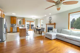 16649 Beaverton Rd, Capron, IL 61012 - Photo 9