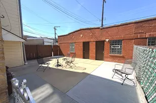 5112 W Sunnyside Ave, Chicago, IL 60630 - Photo 13