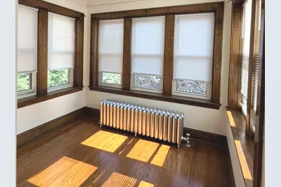 5112 W Sunnyside Avenue #2, Chicago, IL 60630 - Photo 5