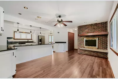 10056 S Talman Avenue, Chicago, IL 60655 - Photo 5
