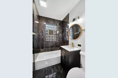 9420 S Saint Lawrence Avenue, Chicago, IL 60619 - Photo 15