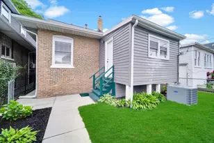 9420 S St Lawrence Ave, Chicago, IL 60619 - Photo 31