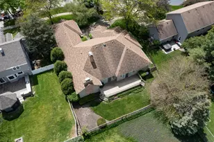 1437 Ambleside Cir, Naperville, IL 60540 - Photo 3