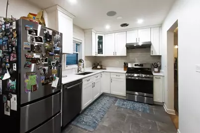 3321 N Whipple Street, Chicago, IL 60618 - Photo 3