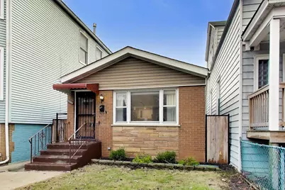3321 N Whipple Street, Chicago, IL 60618 - Photo 1