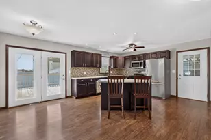 38 Irene St, Streator, IL 61364 - Photo 7