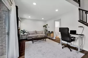 2684 College Hill Cir, Schaumburg, IL 60173 - Photo 9