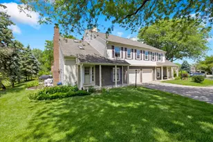 2684 College Hill Cir, Schaumburg, IL 60173 - Photo 3