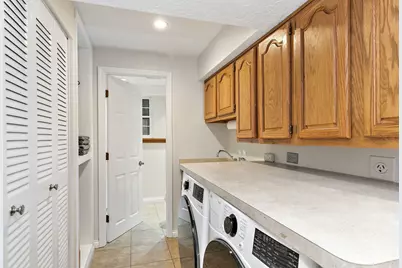 101 S Cedarcrest Drive, Schaumburg, IL 60193 - Photo 27