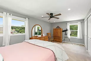 101 S Cedarcrest Dr, Schaumburg, IL 60193 - Photo 23