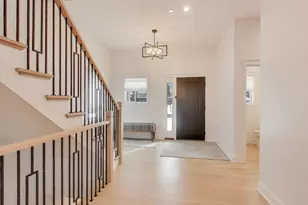 7300 Ponto Ct, Morton Grove, IL 60053 - Photo 3
