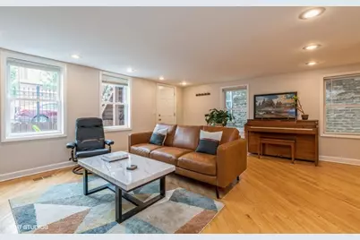 1426 N Greenview Avenue #1, Chicago, IL 60642 - Photo 3