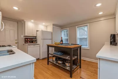 1426 N Greenview Avenue #1, Chicago, IL 60642 - Photo 5