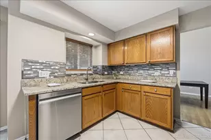 2712 Stockton Rd, Naperville, IL 60564 - Photo 7