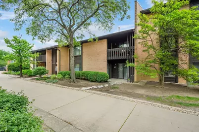 6109 Knoll Wood Road #102, Willowbrook, IL 60527 - Photo 1