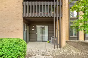 6109 Knoll Wood Rd, Willowbrook, IL 60527 - Photo 21