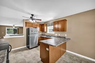 2436 Grey Fox Trail, Bloomington, IL 61705 - Photo 11