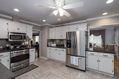 6274 US Highway 34 Highway, Oswego, IL 60543 - Photo 9
