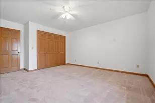 2 Stetson Dr, Bloomington, IL 61701 - Photo 31