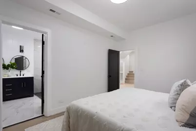 2456 W Huron Street, Chicago, IL 60612 - Photo 23