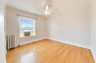 [Address not provided], Oak Park, IL 60302 - Photo 21