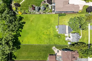 115 60th St, Downers Grove, IL 60516 - Photo 1