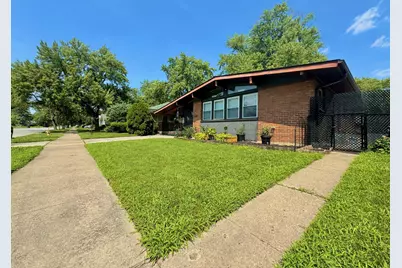 15307 Hastings Drive, Dolton, IL 60419 - Photo 3