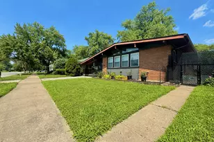 15307 Hastings Dr, Dolton, IL 60419 - Photo 3
