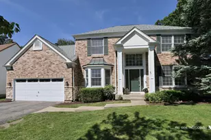 1096 Chesapeake Blvd, Grayslake, IL 60030 - Photo 1