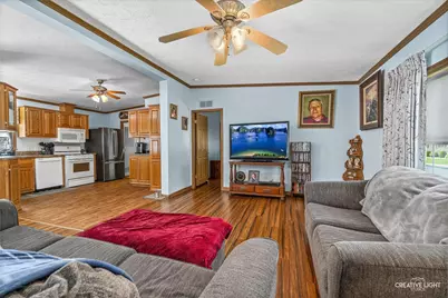 605 Bluebird Circle, Sandwich, IL 60548 - Photo 3