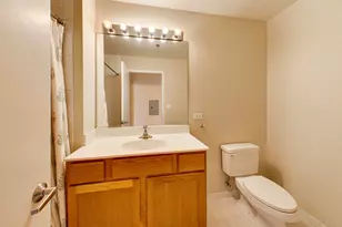 1600 S Indiana Ave, Chicago, IL 60616 - Photo 17