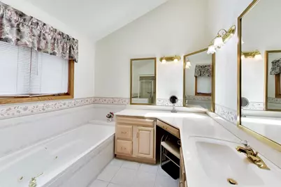 37292 N Stanton Point Road, Ingleside, IL 60041 - Photo 15