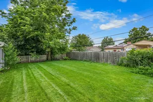 157 S Rosedale Ave, Aurora, IL 60506 - Photo 35