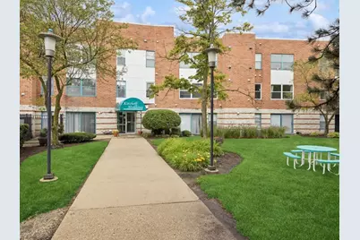 3265 Kirchoff Road #217, Rolling Meadows, IL 60008 - Photo 1