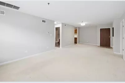 3265 Kirchoff Road #217, Rolling Meadows, IL 60008 - Photo 7