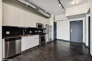 1647 N Milwaukee Ave, Chicago, IL 60647 - Photo 5
