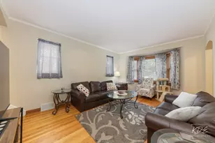 5915 W Roscoe St, Chicago, IL 60634 - Photo 3