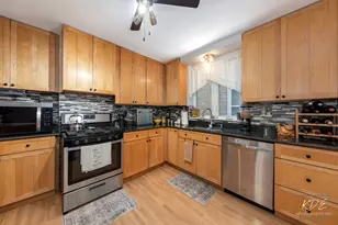 5915 W Roscoe St, Chicago, IL 60634 - Photo 5