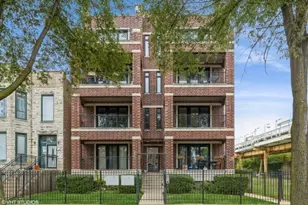 4012 S Indiana Ave, Chicago, IL 60653 - Photo 1