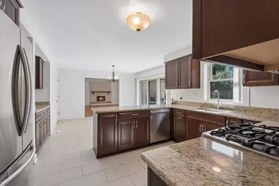 345 W Dempster Street, Des Plaines, IL 60016 - Photo 11