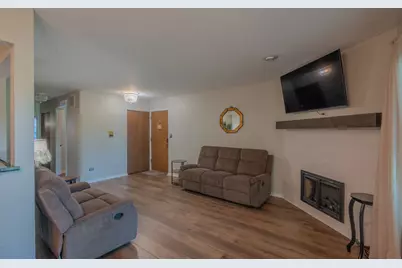 0N021 Windermere Road #402, Winfield, IL 60190 - Photo 3
