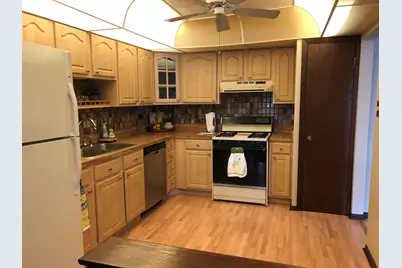 11277 S Roberts Road S #E, Palos Hills, IL 60465 - Photo 7