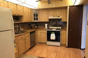 11277 S Roberts Road S, Palos Hills, IL 60465 - Photo 7
