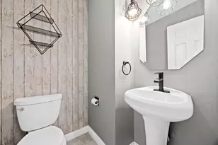 2625 Woodmere Dr, Darien, IL 60561 - Photo 19