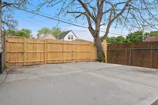 7010 S Paulina St, Chicago, IL 60636 - Photo 21