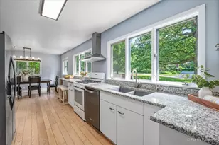 5006 Deering Oaks Ln, Crystal Lake, IL 60012 - Photo 15
