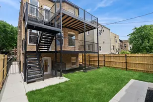 2647 W Walton St, Chicago, IL 60622 - Photo 27
