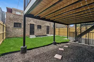 2647 W Walton St, Chicago, IL 60622 - Photo 25