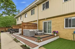 1533 N Arlington Heights Rd, Arlington Heights, IL 60004 - Photo 17