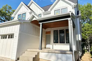 664 N Webster St, Naperville, IL 60563 - Photo 17
